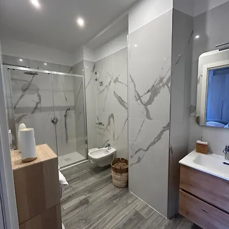 House - Center Apartment *